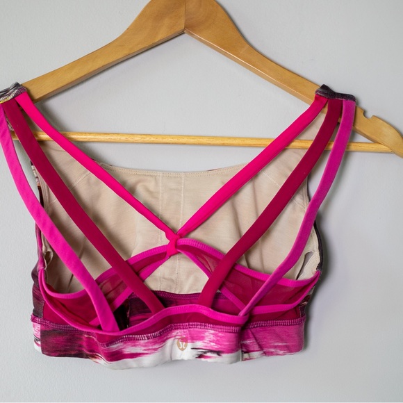 Lululemon Energy Bra *Exhale sz 6 - Picture 5 of 5